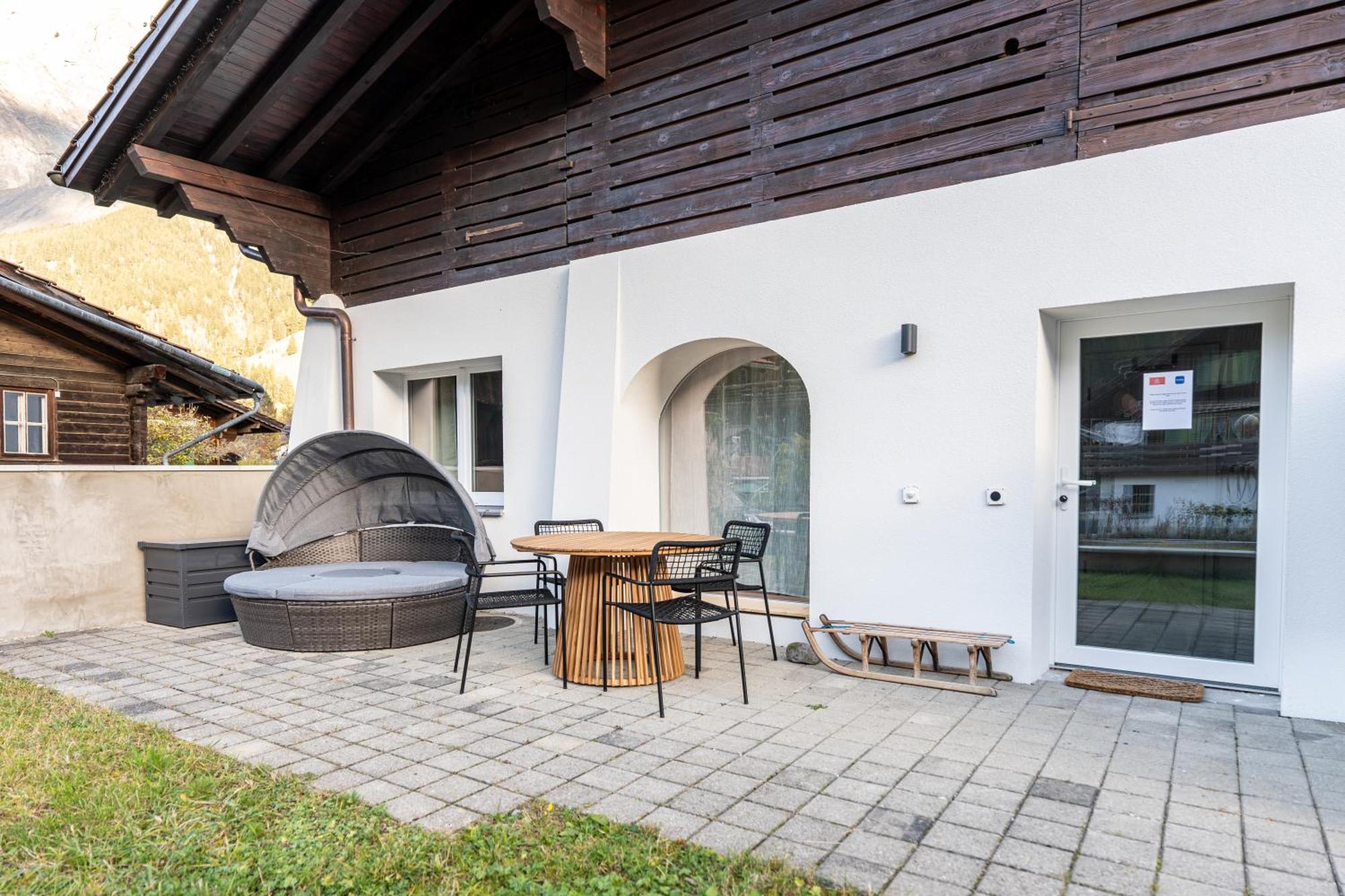 Апартаменты Cute & Cozy Oasis, Private Afternoon Sun Terrace Кандерштег Экстерьер фото
